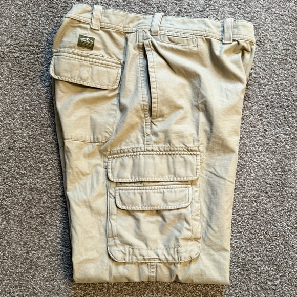 Eddie Bauer Utility Fit Men's Y2K 2008 Cargo Pants size 40x32.5 Wide Leg - Picture 3 of 9
